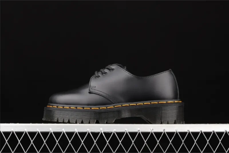 Dr. Martens 1461 Bex Smooth Leather Oxford