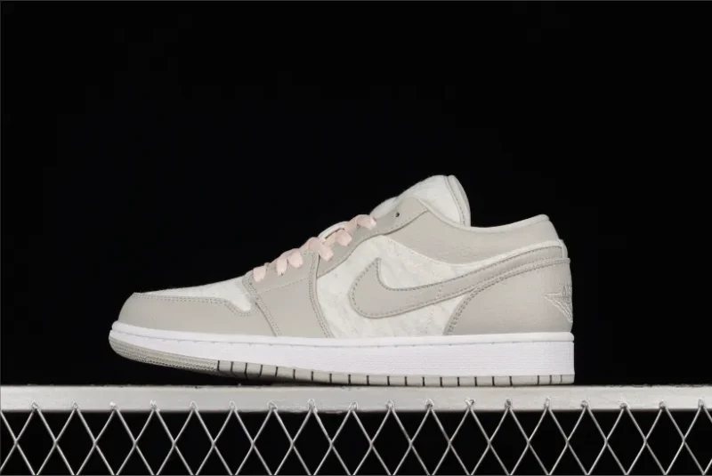 Jordan 1 Low SE en gris hierro claro