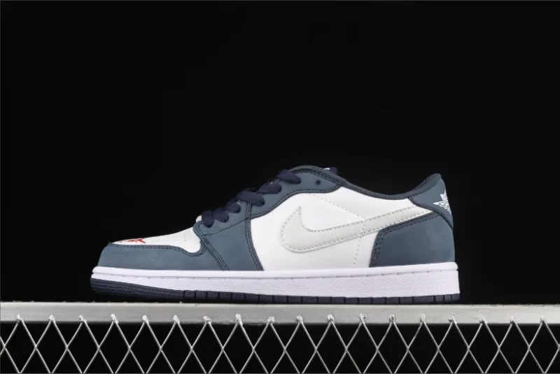 Jordan 1 Low SB en azul marino noche