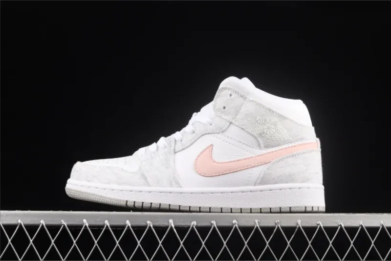 Jordan 1 Mid SE en gris hierro claro