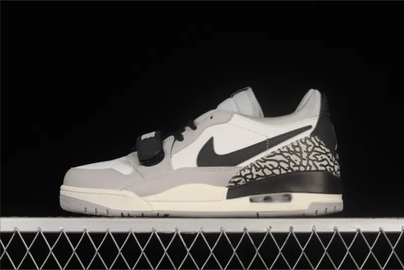 Jordan Legacy 312 Low Tech Gris Fuego Rojo Negro