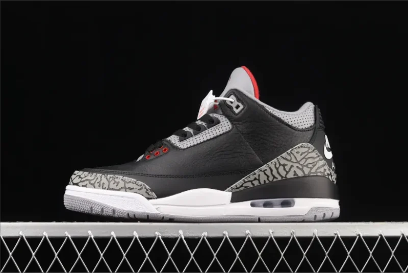 Jordan 3 Retro en negro y gris hormigón