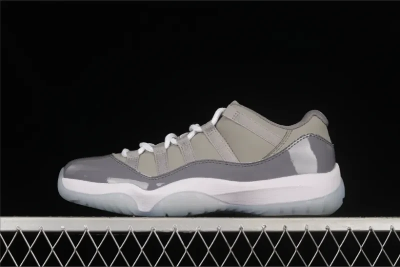 Air Jordan 11 Low "Cool Grey"