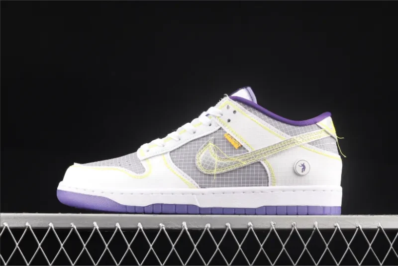 Nike Dunk Low Union Passport Pack Court en violeta