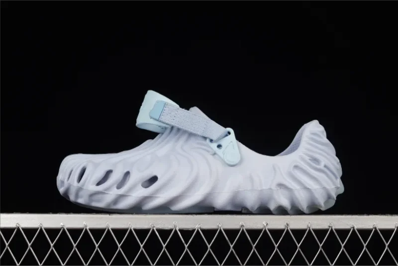 Zueco Crocs Pollex de Salehe Bembury Pepino