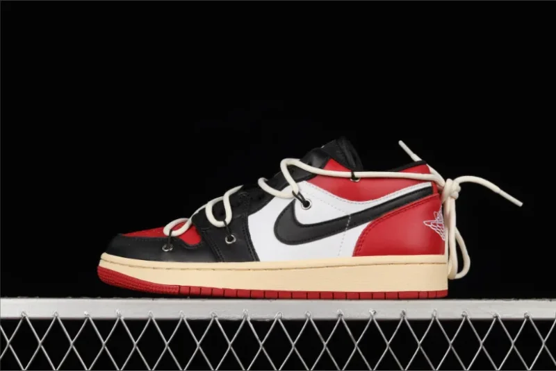 Jordan 1 Low Bred Toe (para escolares)