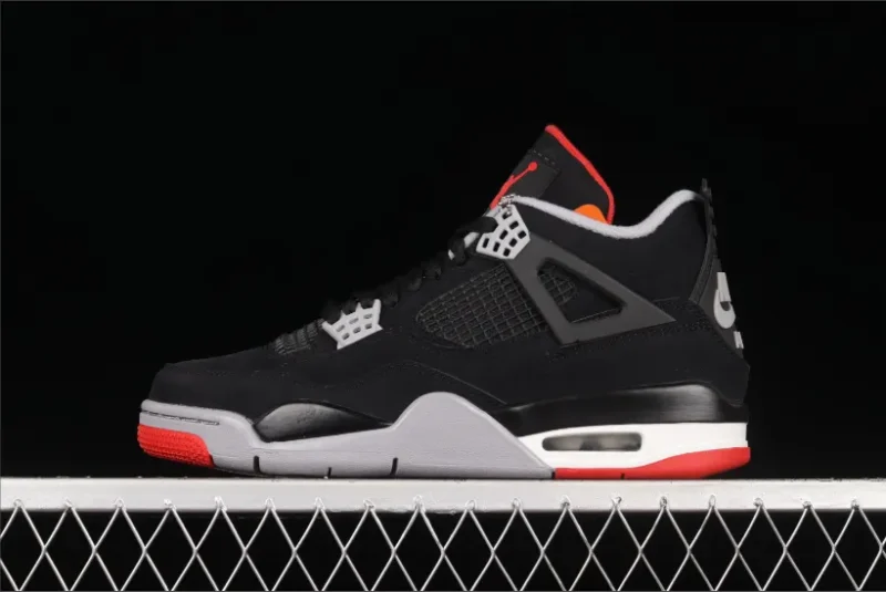 Jordan 4 Retro Bred (2019)