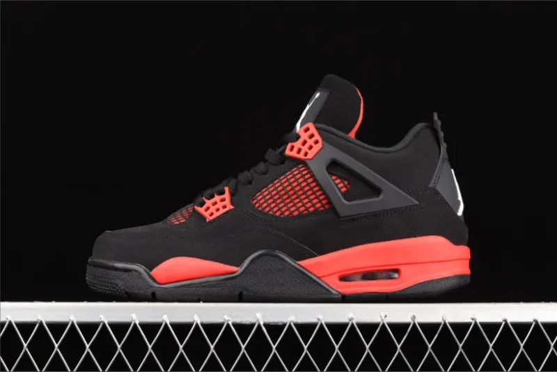 Jordan 4 Retro en azul