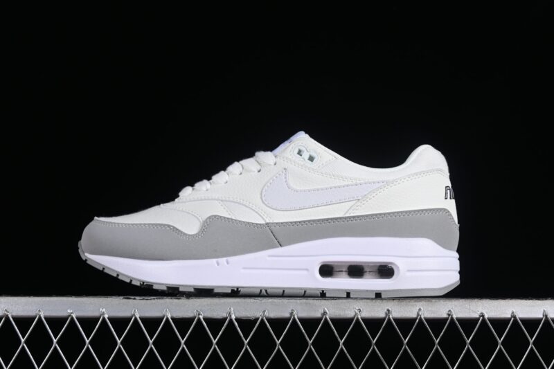 NIKE AIR MAX 1 87 PURE PLATINUM