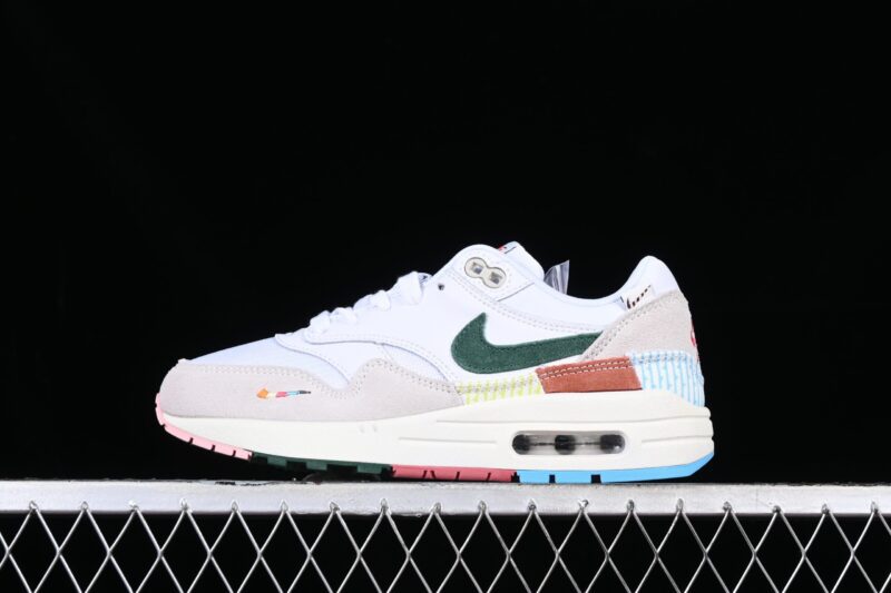 NIKE AIR MAX 1 ALL PETALS UNITED