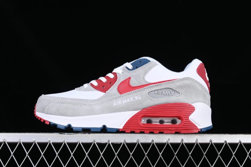 NIKE AIR MAX 90 ATHLETIC CLUB