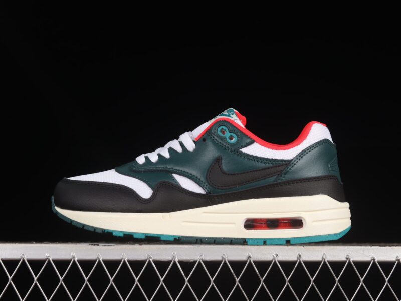NIKE AIR MAX 1 LEBRON JAMES LIVERPOOL