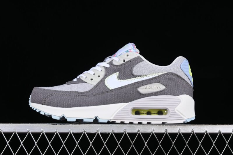 NIKE AIR MAX 90 MADE RECYCLED CANVAS