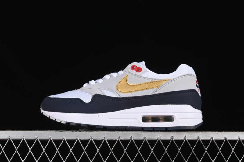NIKE AIR MAX 1 OLYMPIC