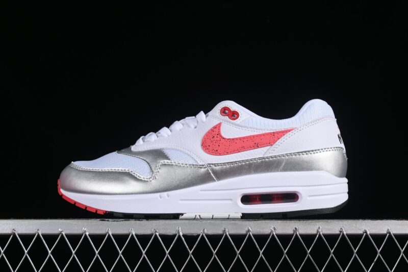 NIKE AIR MAX 1 PRM SE HOT SAUCE