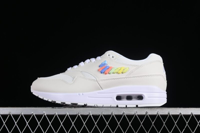 NIKE AIR MAX 1 SE WHITE RAINBOW LACE