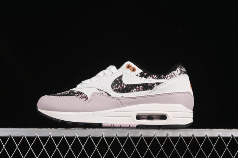 NIKE AIR MAX 1 SNAKESKIN LIGHT OREWOOD