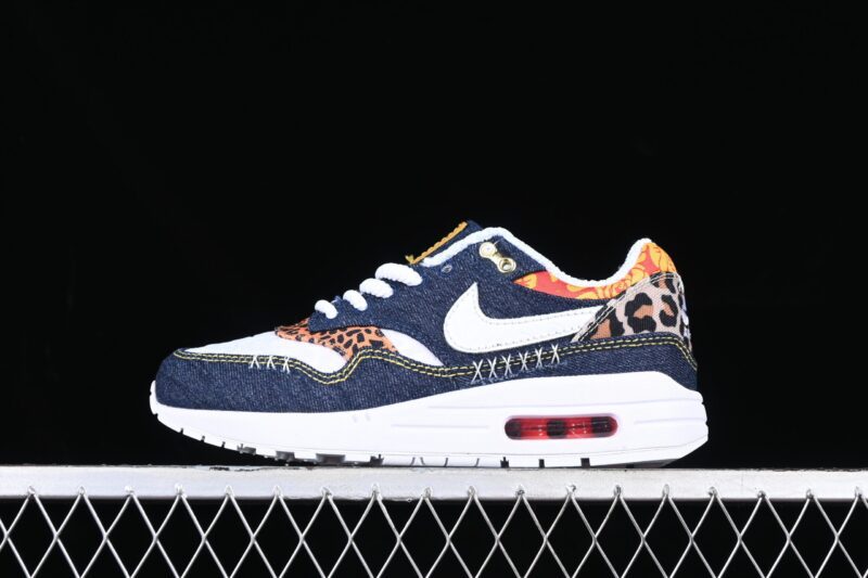 NIKE AIR MAX 1 SP CONCEPTS HEAVY