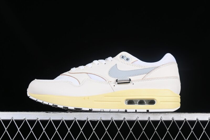 NIKE AIR MAX 1 TIME WARP