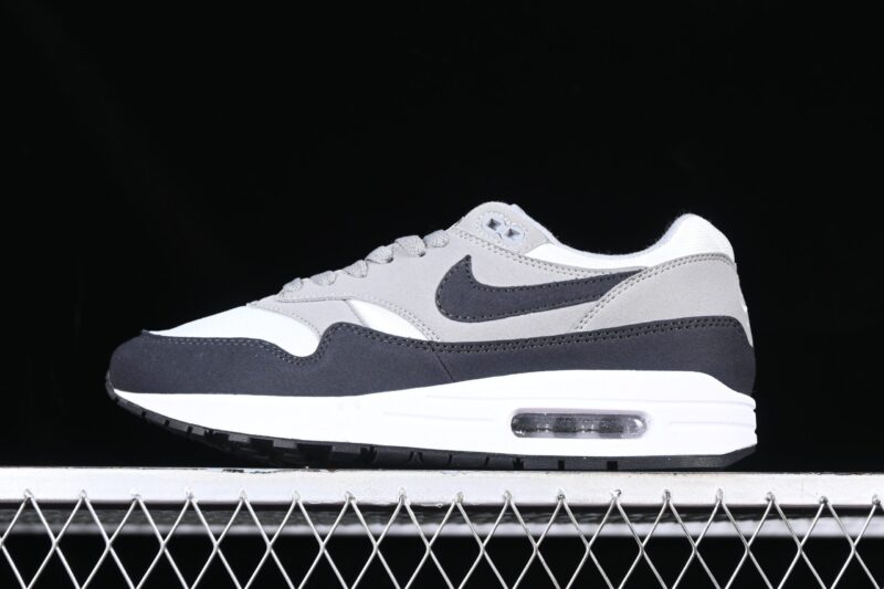 NIKE AIR MAX 1 WHITE BLACK GRAY