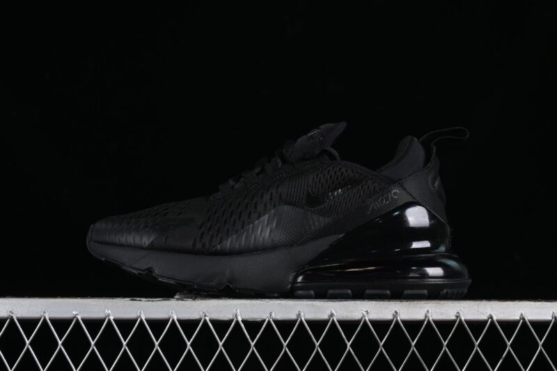 NIKE AIR MAX 270 ALL IN BLACK