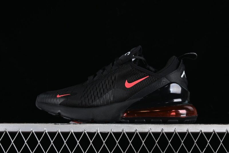 NIKE AIR MAX 270 BRED