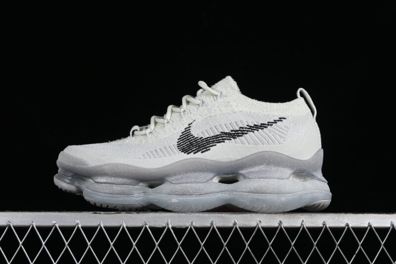 NIKE AIR MAX 2022 SCORPION FK SE LIGHT SILVER SMOKE GREY