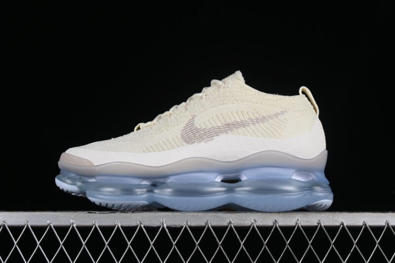 NIKE AIR MAX 2022 SCORPION FK WHITE FOOTBALL GRAY