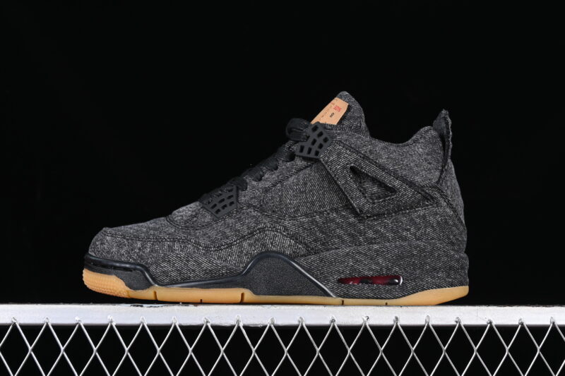 LEVI’S X AIR JORDAN 4 DENIM