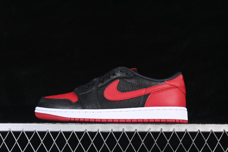 AIR JORDAN 1 LOW "BANNED