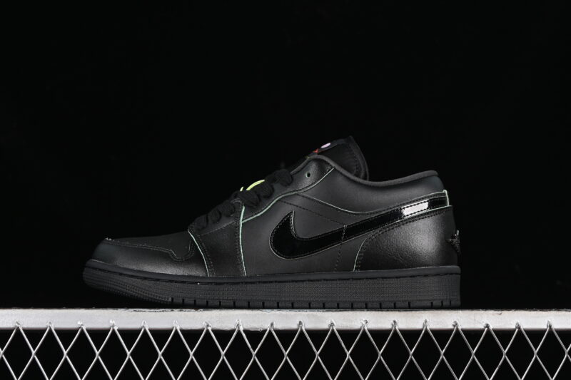 AIR JORDAN 1 LOW BLACK CAT
