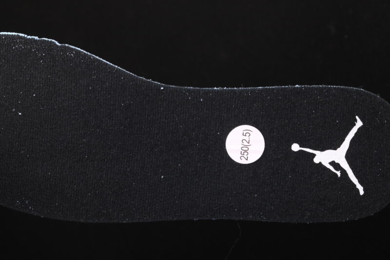 AIR JORDAN 1 LOW BLACK WHITE