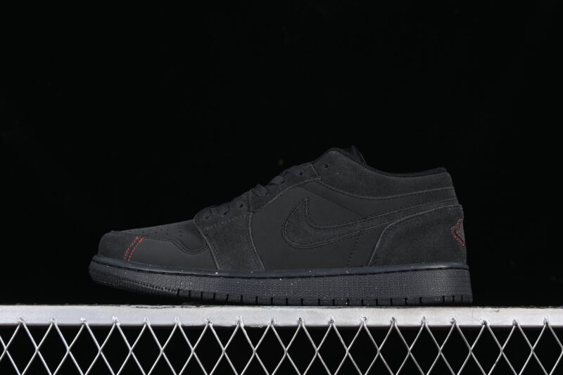 AIR JORDAN 1 LOW SE CRAFT DARK SMOKE GREY