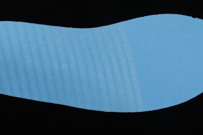 AIR JORDAN 1 LOW "DARK MARINA BLUE
