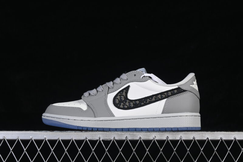 DIOR X AIR JORDAN 1 LOW