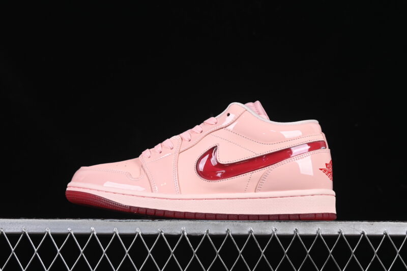AIR JORDAN 1 LOW
