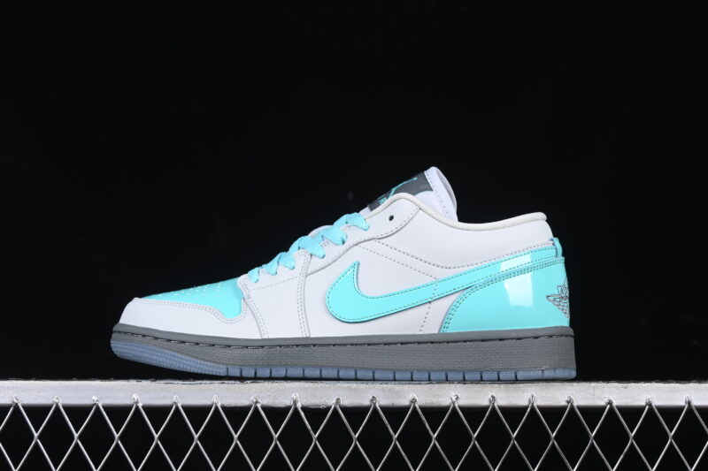 AIR JORDAN 1 LOW