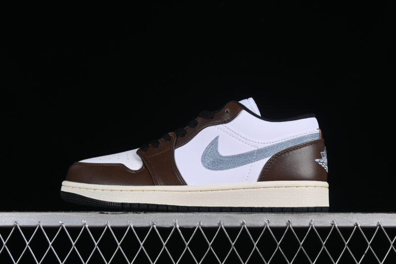 AIR JORDAN 1 LOW