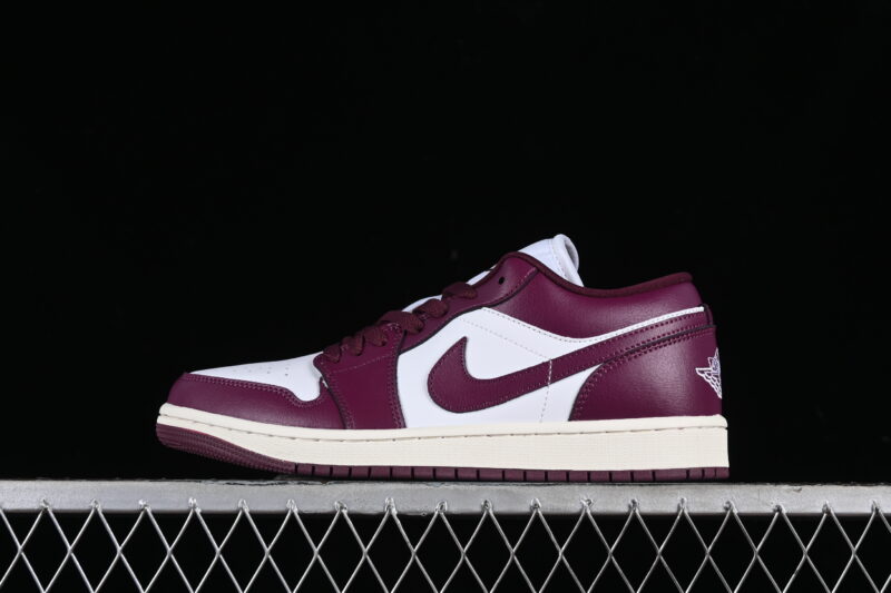 AIR JORDAN 1 LOW