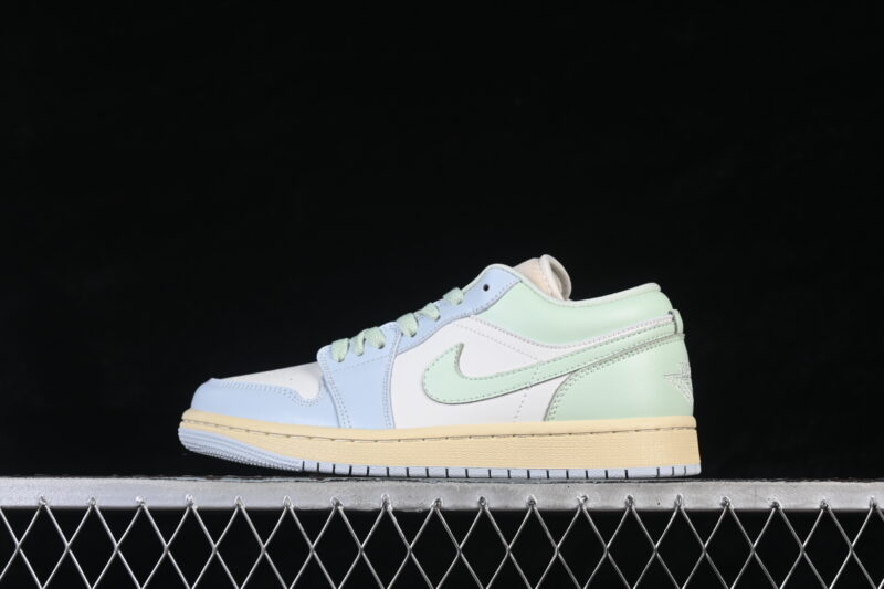 AIR JORDAN 1 LOW