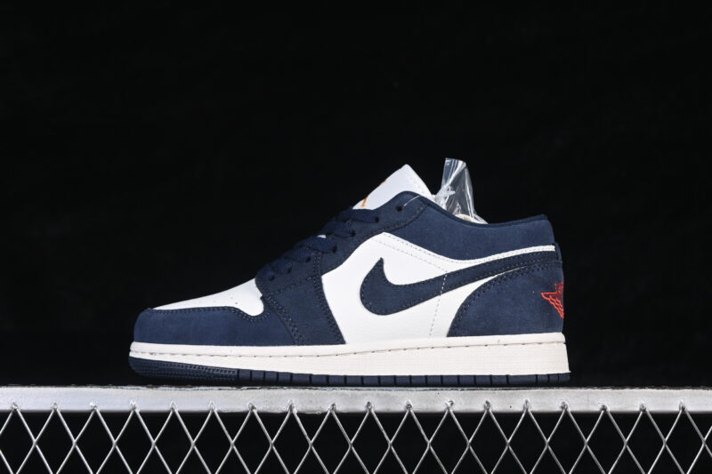 AIR JORDAN 1 LOW