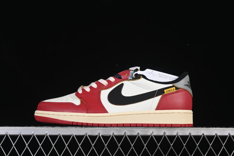 AIR JORDAN 1 LOW