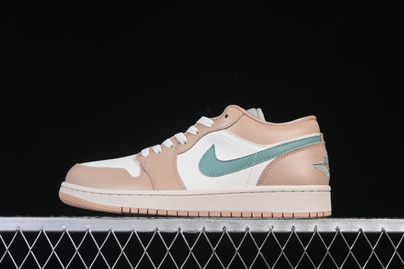 AIR JORDAN 1 LOW