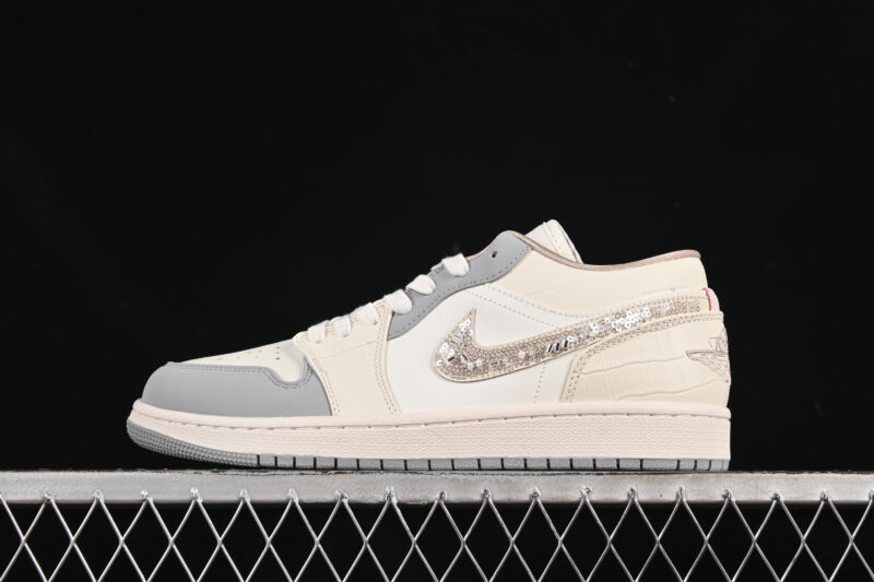 AIR JORDAN 1 LOW