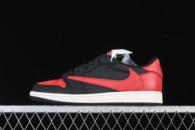 TRAVIS SCOTT X AIR JORDAN 1 LOW OG