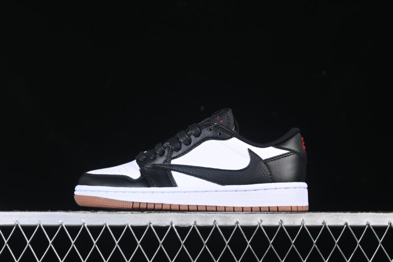TRAVIS SCOTT X AIR JORDAN 1 LOW OG