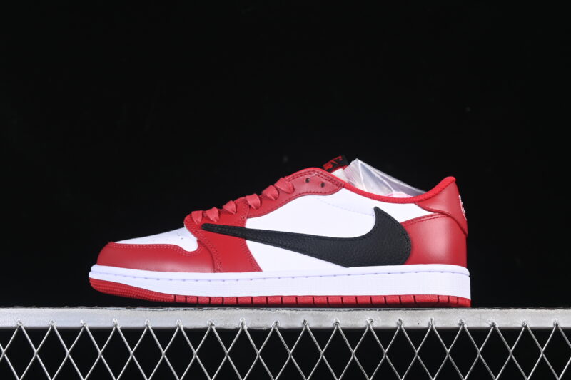 TRAVIS SCOTT X AIR JORDAN 1 LOW OG