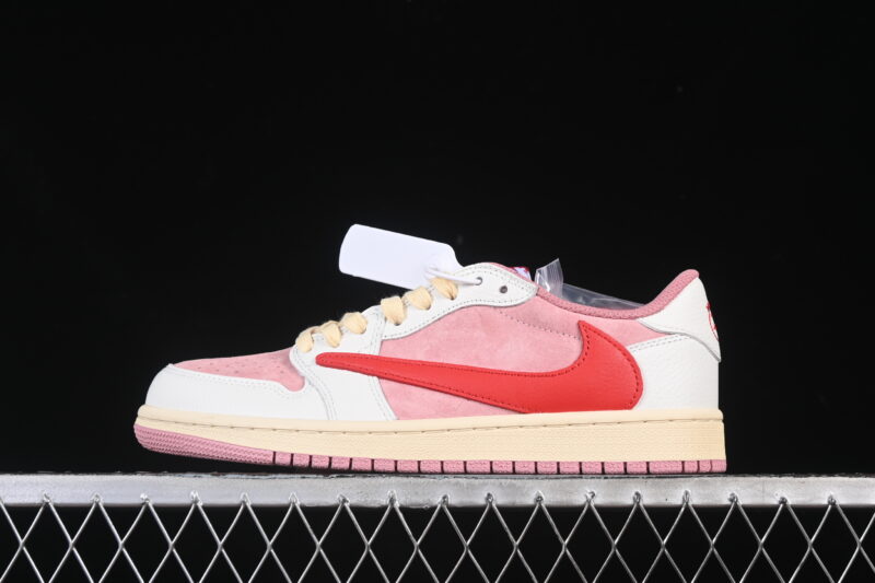 TRAVIS SCOTT X AIR JORDAN 1 LOW OG