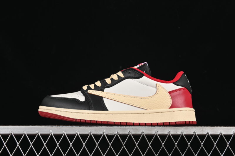 TRAVIS SCOTT X AIR JORDAN 1 LOW OG