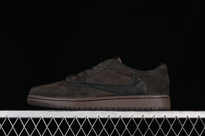 TRAVIS SCOTT X AIR JORDAN 1 LOW OG